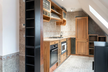 Prodej bytu 3+1 v osobním vlastnictví 145 m², Praha 8 - Libeň