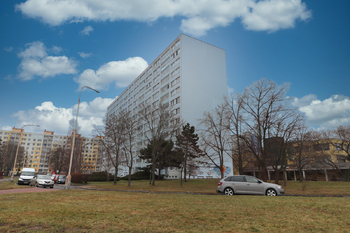 Bytový dům - Pronájem bytu 2+kk v osobním vlastnictví 46 m², Praha 8 - Bohnice