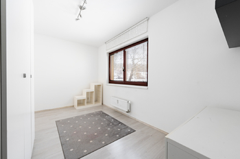 Pronájem bytu 3+kk v družstevním vlastnictví 57 m², Hostivice