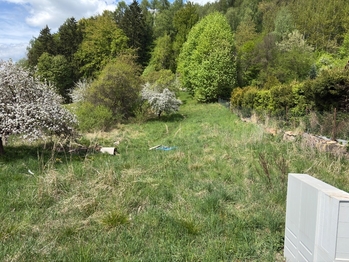 Prodej pozemku 1868 m², Hronov