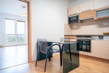 Prodej bytu 2+1 v osobním vlastnictví 69 m², Hradec Králové