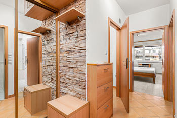 Pronájem bytu 2+kk v osobním vlastnictví 54 m², Praha 9 - Vysočany