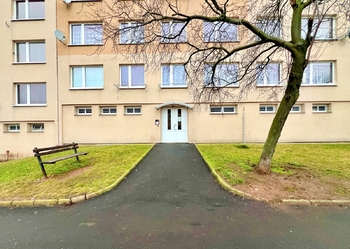 zadní vstup - Prodej bytu 1+kk v družstevním vlastnictví 33 m², Most