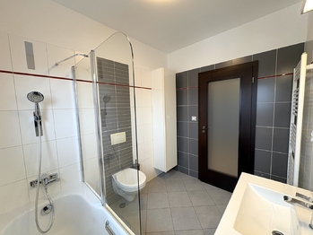 Prodej domu 102 m², Klecany