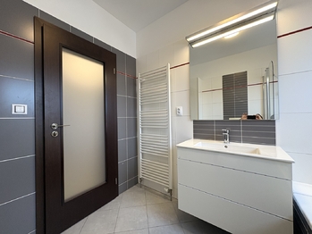 Prodej domu 102 m², Klecany