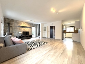 Prodej domu 102 m², Klecany