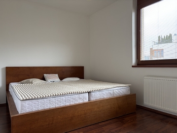 Pronájem bytu 2+kk v osobním vlastnictví 56 m², Praha 5 - Smíchov