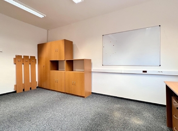 Prodej kancelářských prostor 487 m², Litvínov