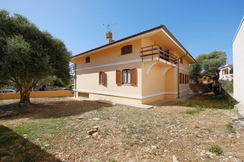 Prodej domu 400 m², Sant'Anna Arresi