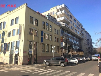 Pronájem obchodních prostor 325 m², Praha 3 - Vinohrady