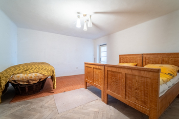 Prodej domu 76 m², Chleby