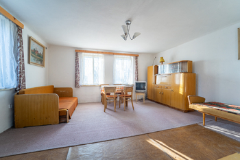 Prodej domu 76 m², Chleby