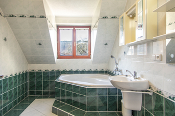 Prodej domu 302 m², Ratiboř