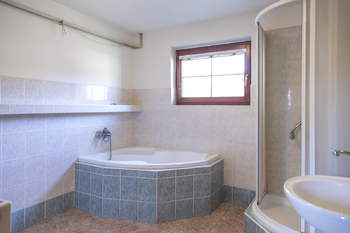 Prodej domu 302 m², Ratiboř