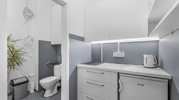 Pronájem obchodních prostor 64 m², Praha 9 - Letňany