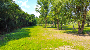 Prodej pozemku 12389 m², Břeclav