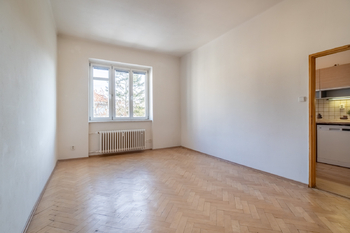 Samostatný pokoj u kuchyně - Pronájem bytu 2+1 v osobním vlastnictví 63 m², Praha 3 - Vinohrady