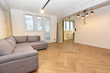 Pronájem bytu 2+kk v osobním vlastnictví 53 m², Čelákovice