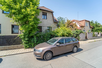 Prodej domu 90 m², Praha 10 - Štěrboholy