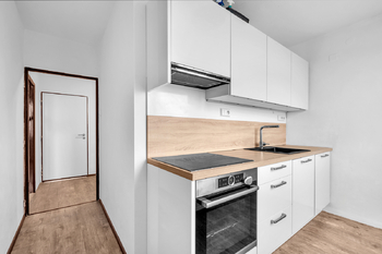 Prodej bytu 3+1 v osobním vlastnictví 66 m², Hradec Králové