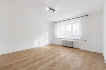 Prodej bytu 3+1 v osobním vlastnictví 73 m², Jince