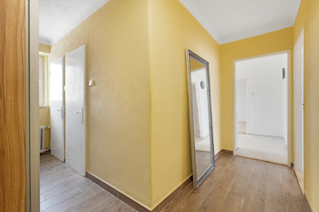 Prodej bytu 3+1 v osobním vlastnictví 73 m², Jince