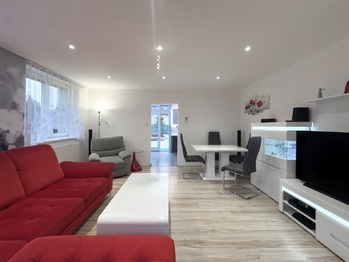 Prodej domu 229 m², Drmoul