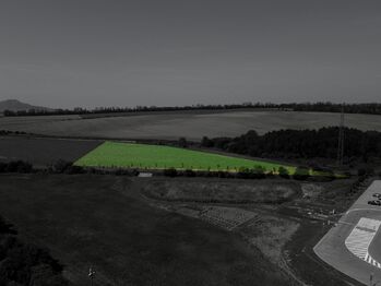 Prodej pozemku 13446 m², Hustopeče