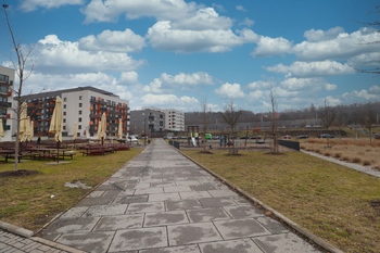 Okolí domu - Pronájem bytu 3+kk v osobním vlastnictví 74 m², Praha 9 - Vysočany