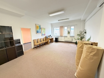 Pronájem kancelářských prostor 54 m², Vsetín