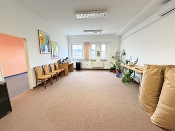 Pronájem kancelářských prostor 54 m², Vsetín