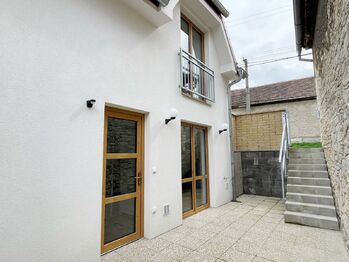 Pronájem domu 58 m², Hostouň