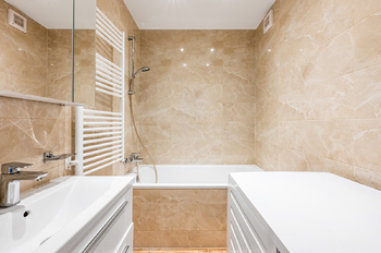 Pronájem bytu 2+1 v osobním vlastnictví 55 m², Praha 8 - Kobylisy