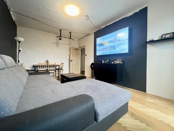 BUDOU PROVEDENY NOVÉ PODHLEDY  STROPŮ SÁDROKARTONY - NA NÁKLADY SOUČASNÉHO MAJITELE BYTU - Prodej bytu 2+1 v osobním vlastnictví 57 m², Most