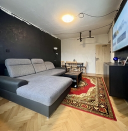 BUDOU PROVEDENY NOVÉ PODHLEDY  STROPŮ SÁDROKARTONY - NA NÁKLADY SOUČASNÉHO MAJITELE BYTU - Prodej bytu 2+1 v osobním vlastnictví 57 m², Most