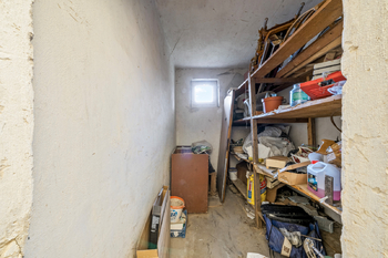 Sklep - Prodej bytu 3+1 v osobním vlastnictví 77 m², Chrudim