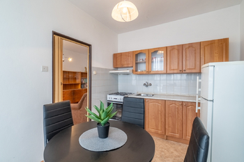 Prodej bytu 3+1 v osobním vlastnictví 81 m², Praha 10 - Záběhlice