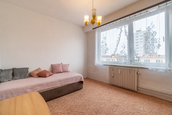 Prodej bytu 3+1 v osobním vlastnictví 81 m², Praha 10 - Záběhlice