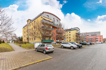 Prodej bytu 2+kk v osobním vlastnictví 62 m², Praha 10 - Štěrboholy