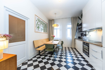 Pronájem bytu 3+kk v družstevním vlastnictví 69 m², Praha 3 - Žižkov