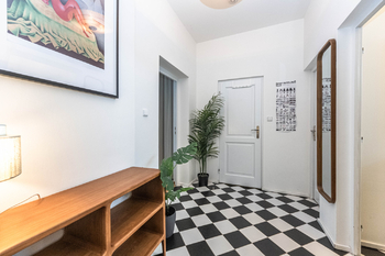 Pronájem bytu 3+kk v družstevním vlastnictví 69 m², Praha 3 - Žižkov