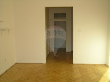 detail - Pronájem bytu 1+kk v osobním vlastnictví 40 m², Praha 7 - Holešovice