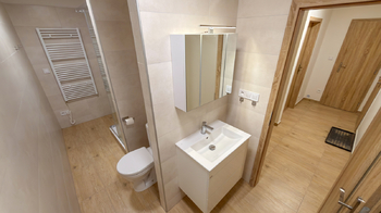 Koupelna - Pronájem bytu 2+1 v osobním vlastnictví 60 m², Trutnov