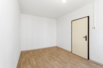 Pokoj 2 - Prodej bytu 3+1 v osobním vlastnictví 62 m², Praha 4 - Háje