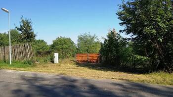 příjezd k pozemku - Pronájem chaty / chalupy 25 m², Třebíz