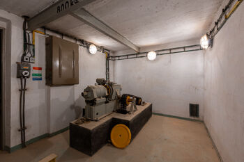 Prodej výrobních prostor 1161 m², Nechanice