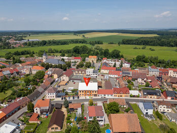 Prodej výrobních prostor 1161 m², Nechanice