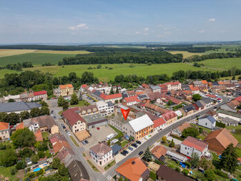 Prodej výrobních prostor 1161 m², Nechanice