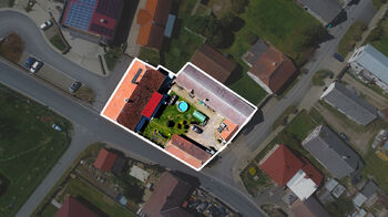 Prodej domu 280 m², Chrást