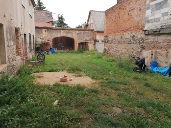 Prodej nájemního domu 397 m², Chabařovice